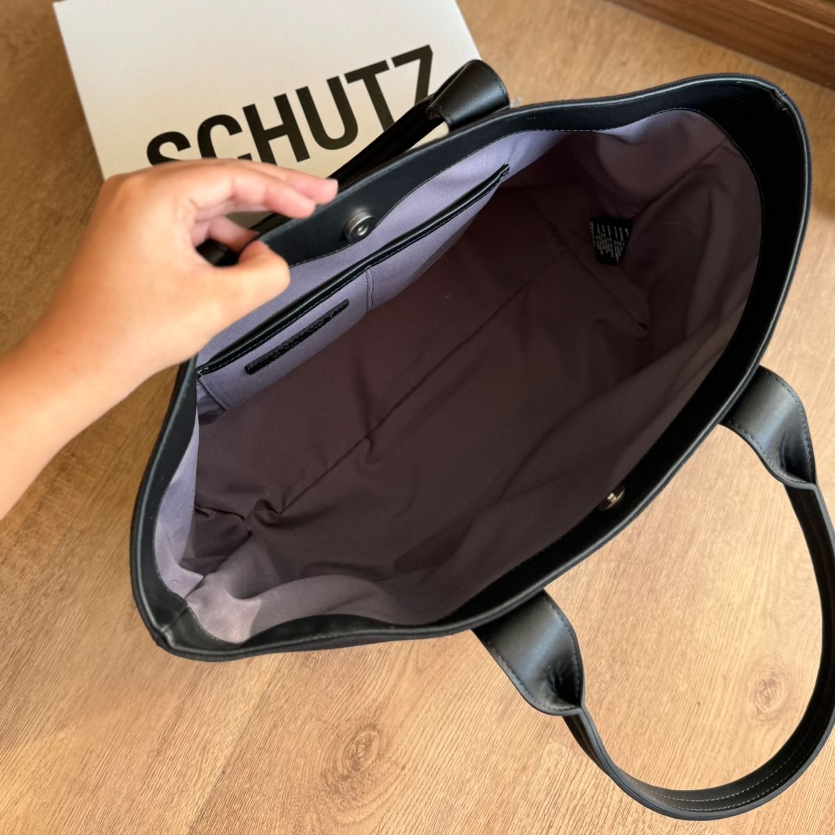 Bolsa Schutz Shopping Gifts Astec S500100737
