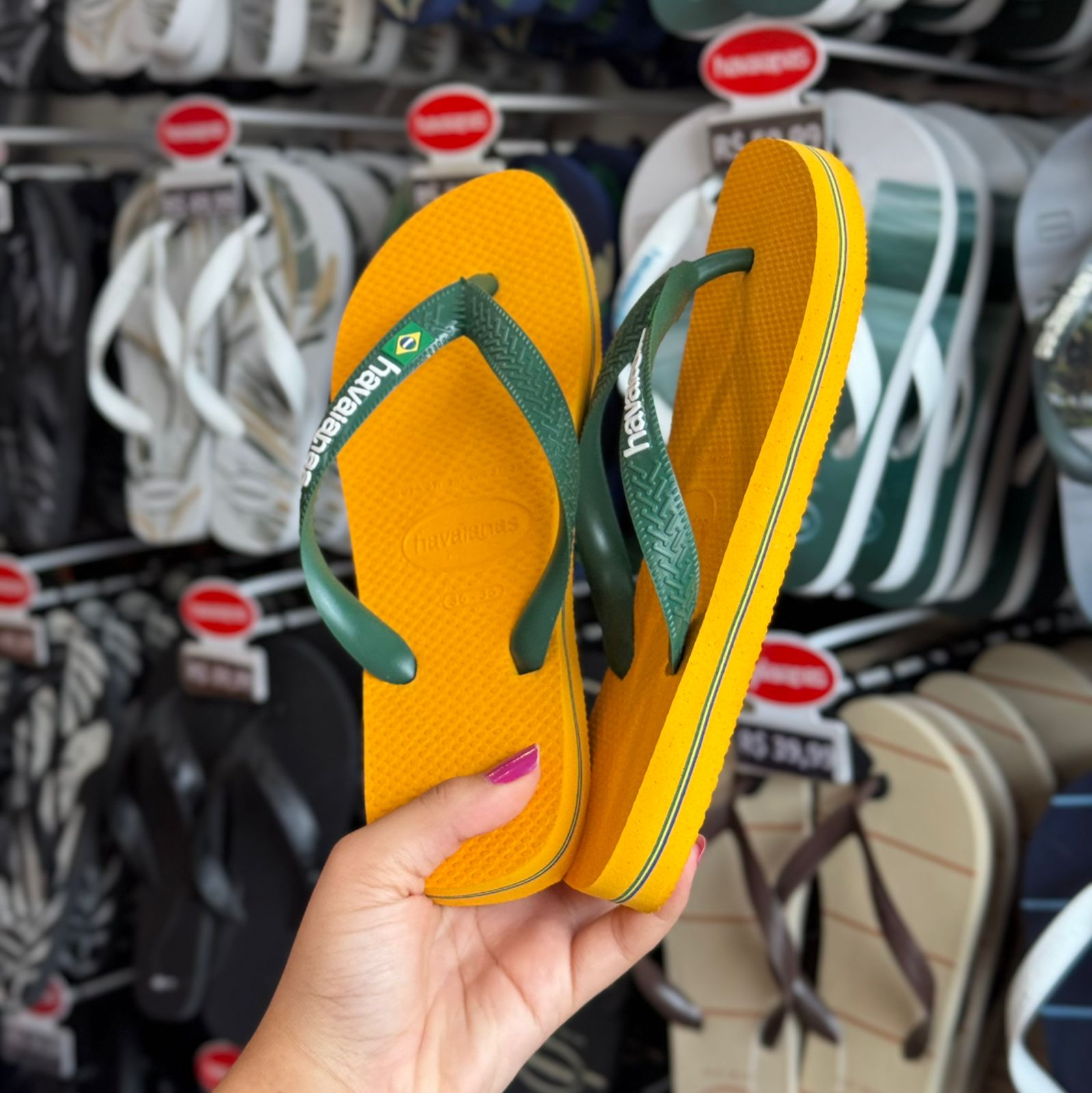 Havaianas Brasil - Kit Família (Amarelo Pop)