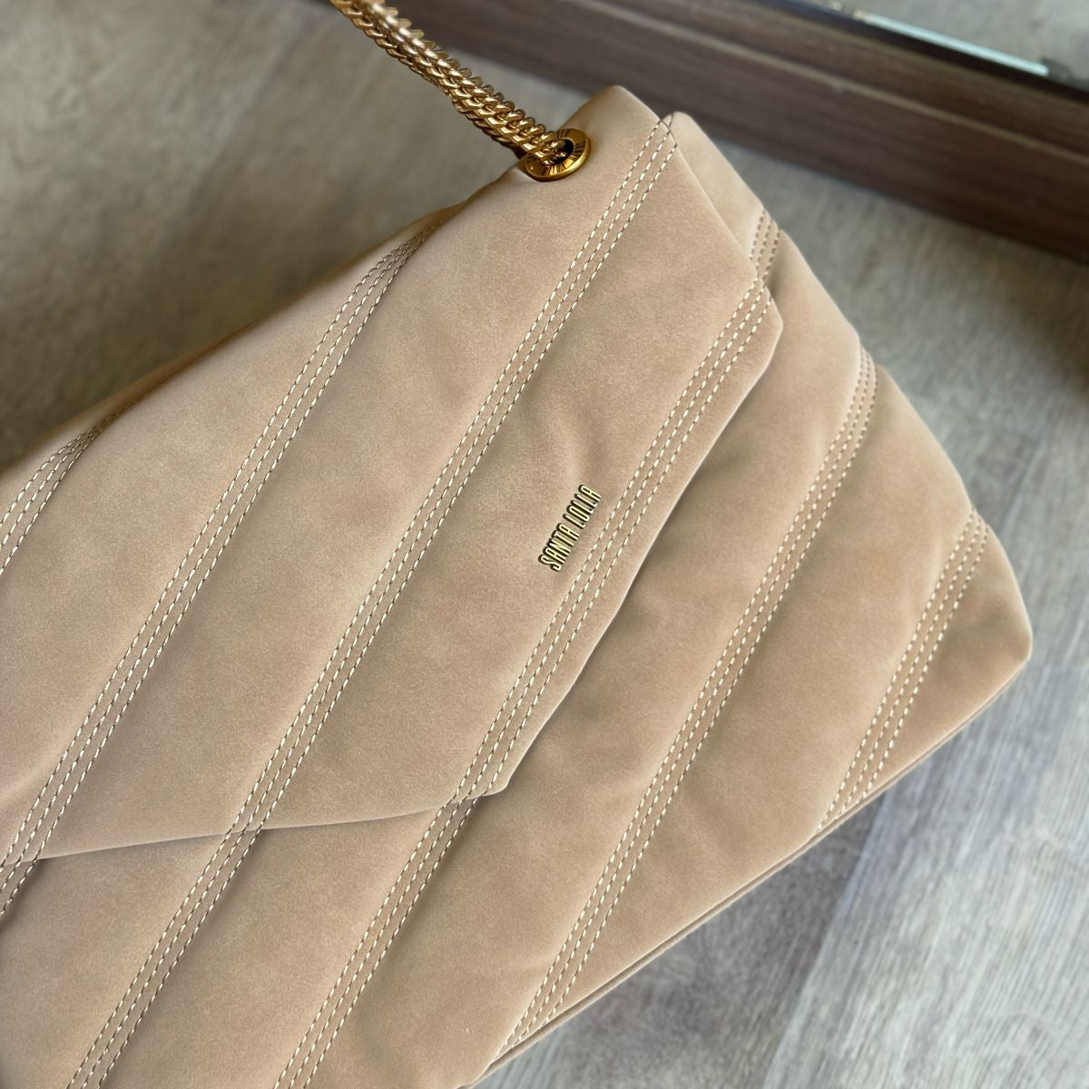 Bolsa Santa Lolla Envelope Camurça Alça De Ombro 0453.4E22.038E