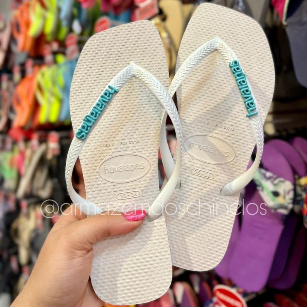 Havaianas Slim Square (Branco) + Placa Logo