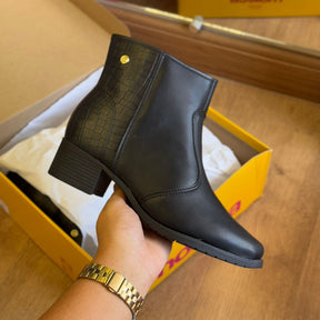 Bota Coturno Moleca Lisa 5346.100